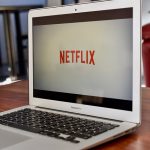 Piden a la serie The Crown aclarar que se trata de una ficción